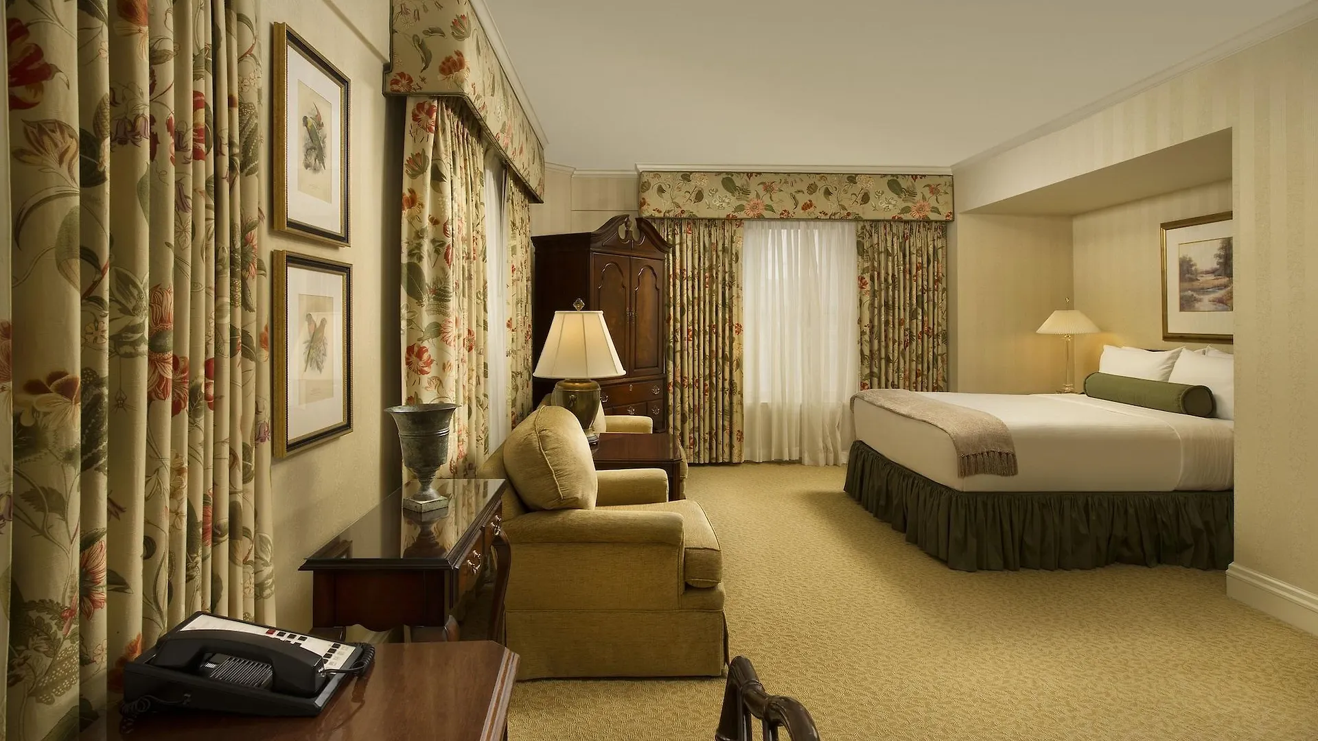 Mayflower Park Hotel Seattle 4*,